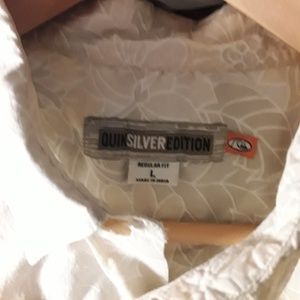 Quicksilver Aloha button down